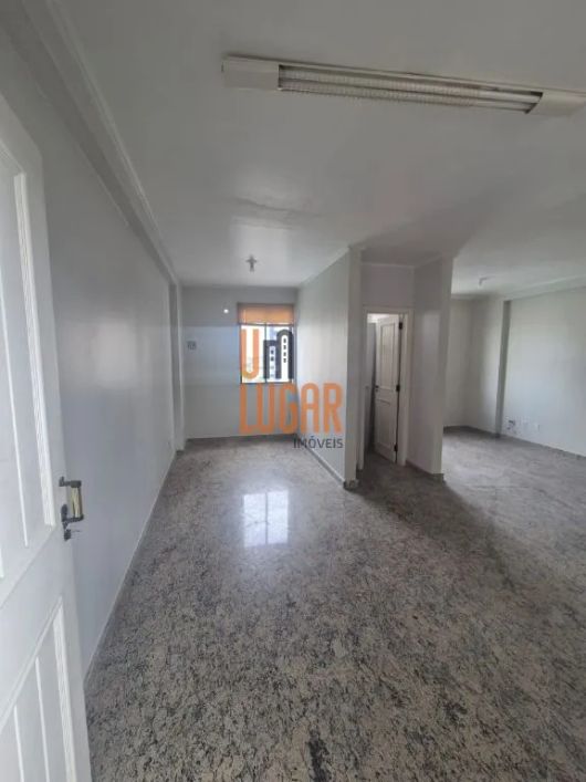 2 Salas comerciais para venda no Ed. Alpha Center, São Brás