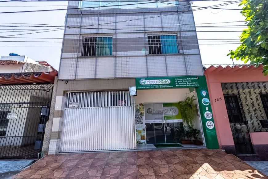 Vende-se prédio comercial, 351m², 2 pavimentos, Umarizal