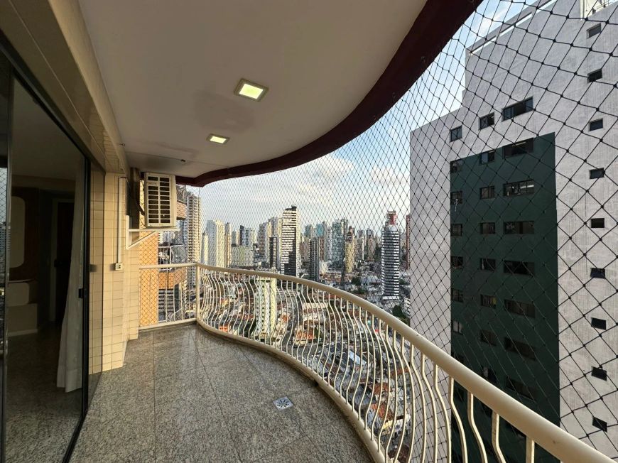 Ed Village Classic- 3 suites- 19° andar- 960 mil