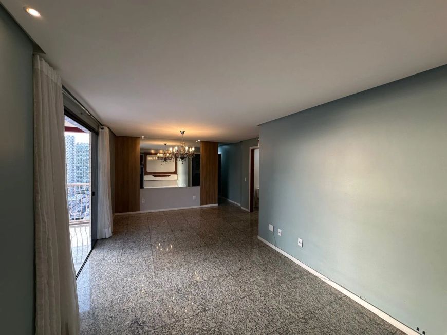 Ed Village Classic- 3 suites- 19° andar- 960 mil