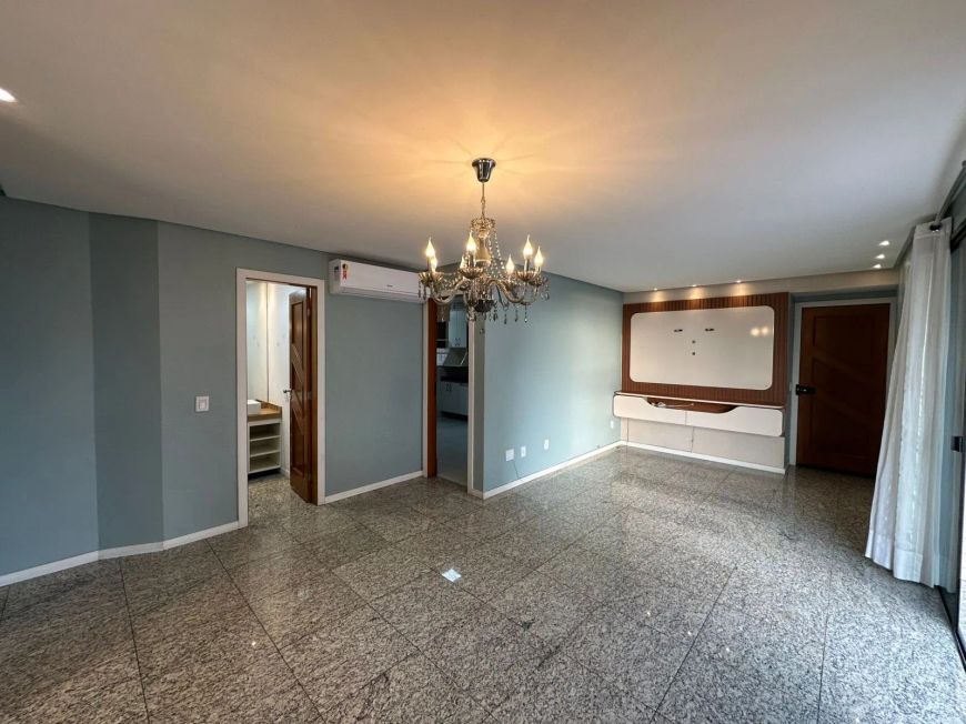 Vendo Apartamento 3 Suítes no Umarizal - Edifício Village Classic - 125m2