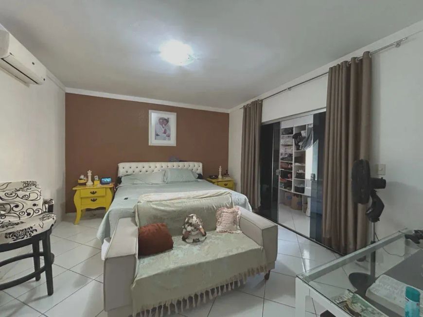 Condomínio Cidade Jardim l - Casa com piscina