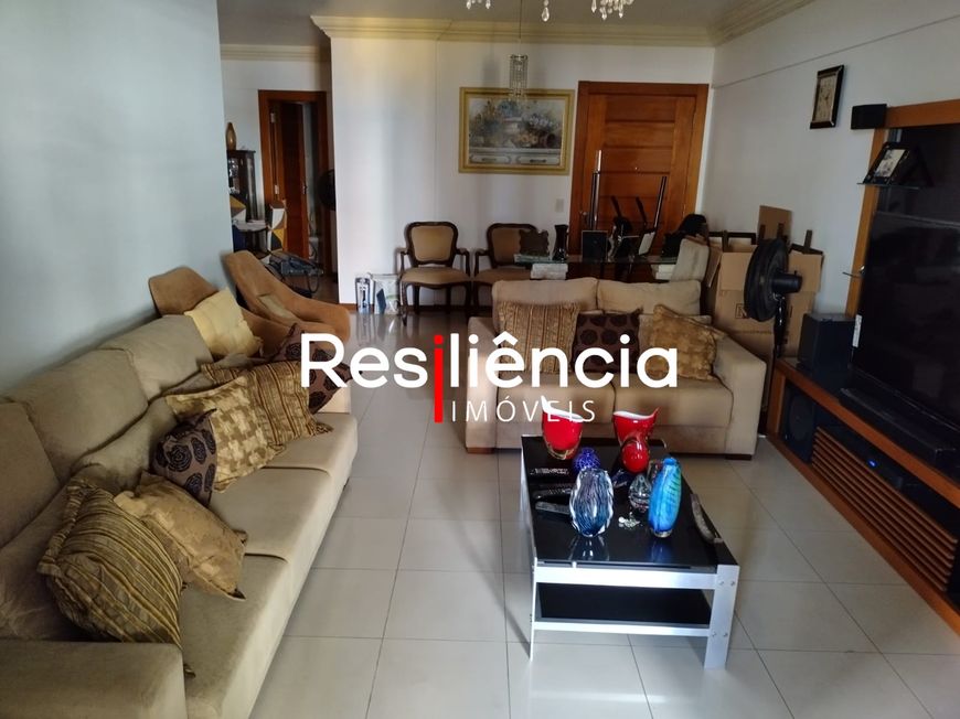 Ed. Rio Tâmisa - 3 suítes + 3 vgs garagem
