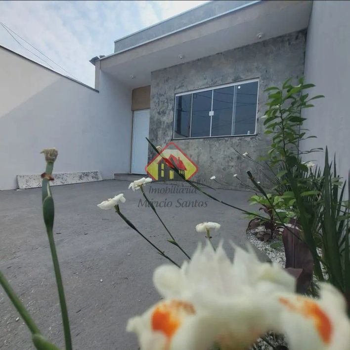 Casa Nova com 3 Dormitórios (1 Suíte) e Acabamento em Porcelanato à Venda em Tremembé!!