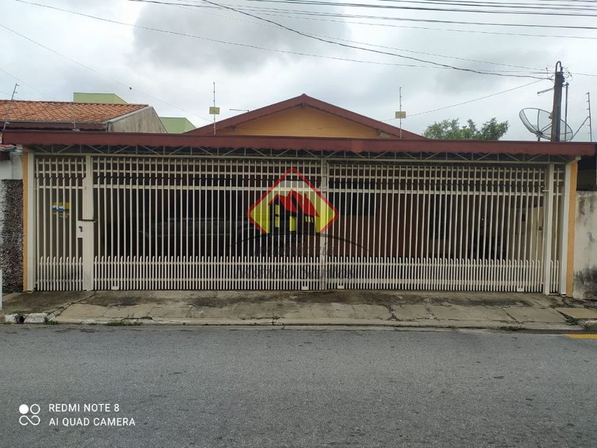 Venda de Casas / Padrão na cidade de Tremembé