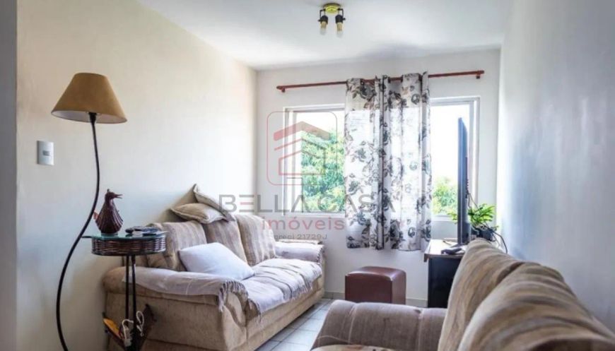 Apartamento de 2 dormitórios na região da Água Rasa