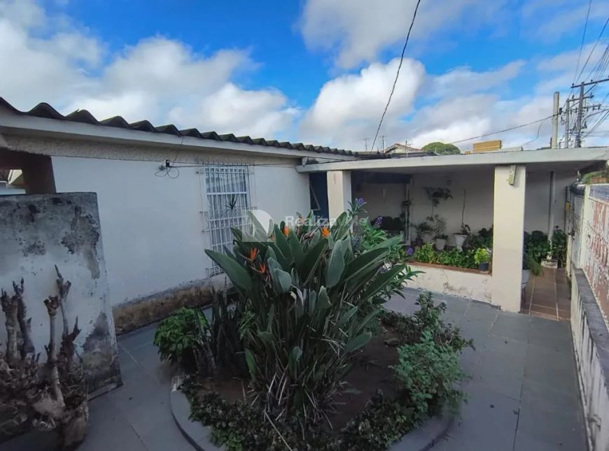 Casa à venda em Tremembé, Parque Residencial Flor do Vale, com 4 quartos, com 90 m²