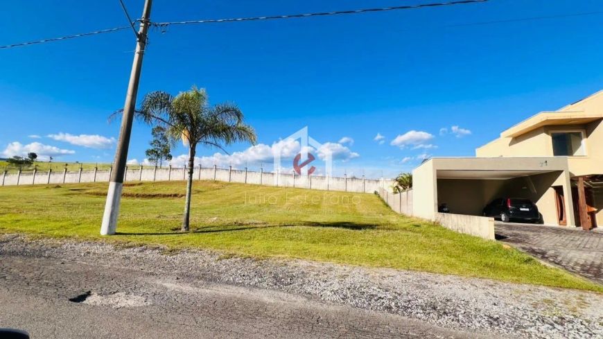 Terreno à venda com 1.016,90 m² - Condomínio Village da Serra - Tremembé/SP