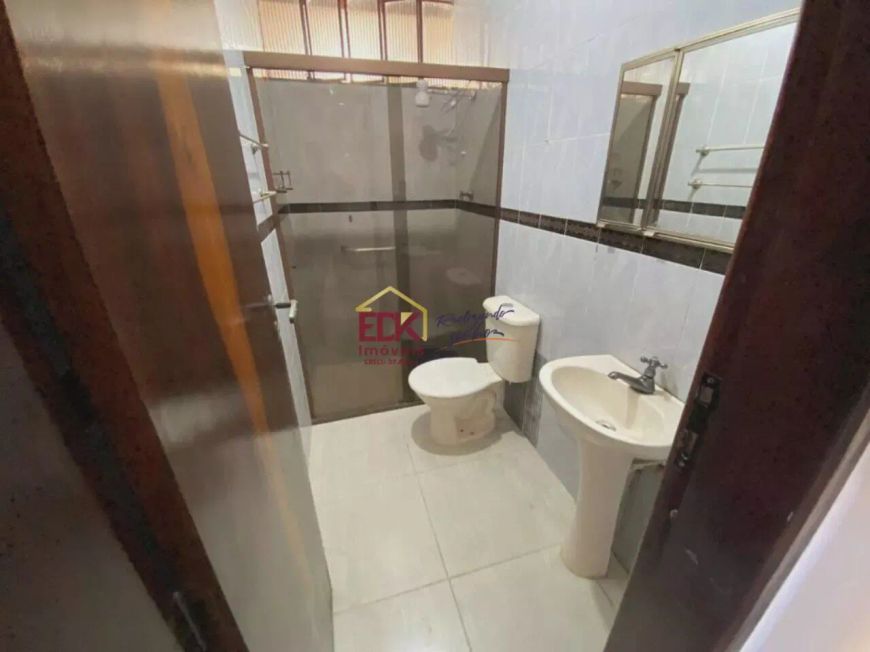 Imóvel para venda possui 130 metros quadrados com 3 quartos