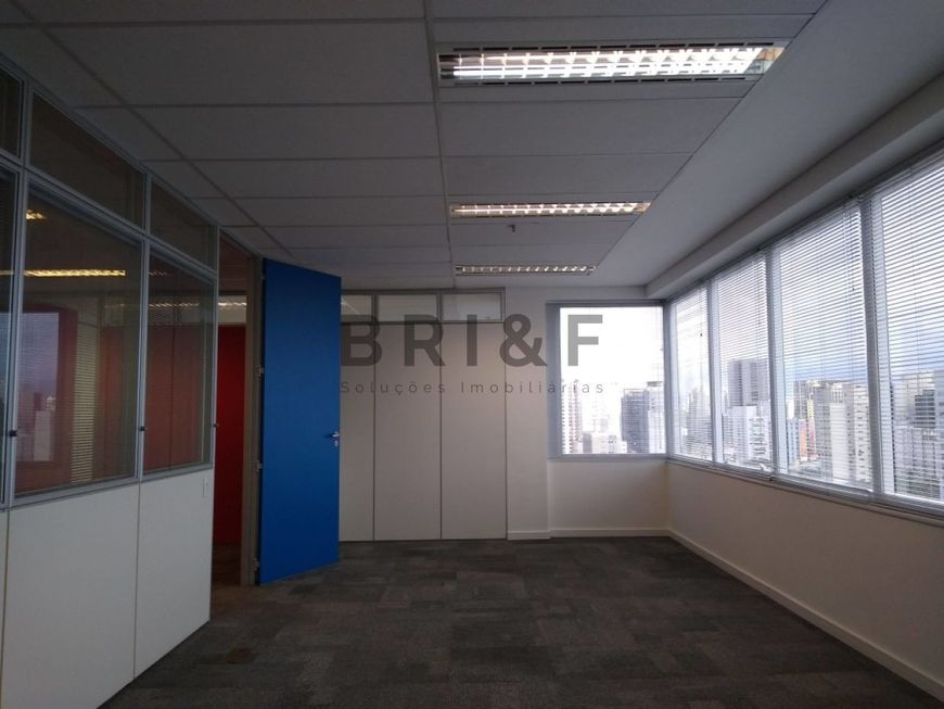 CONUNTO COMERCIAL EM PINHEIROS - 3 VAGAS - 100M²