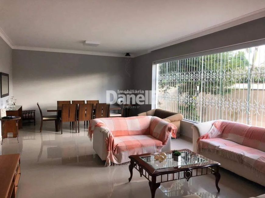 Casa em Condomínio à venda, 3 quartos, 2 suítes, 4 vagas, Caminho Novo - Tremembé/SP