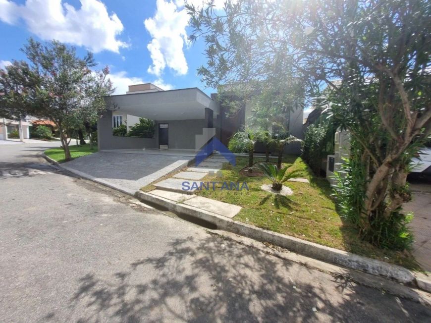 CASA DE 178,60M² COM 3 DORMITÓRIOS SENDO 1 SUÍTE NO CAMPOS CONDE CHAMBORD EM TREMEMBÉ/SP