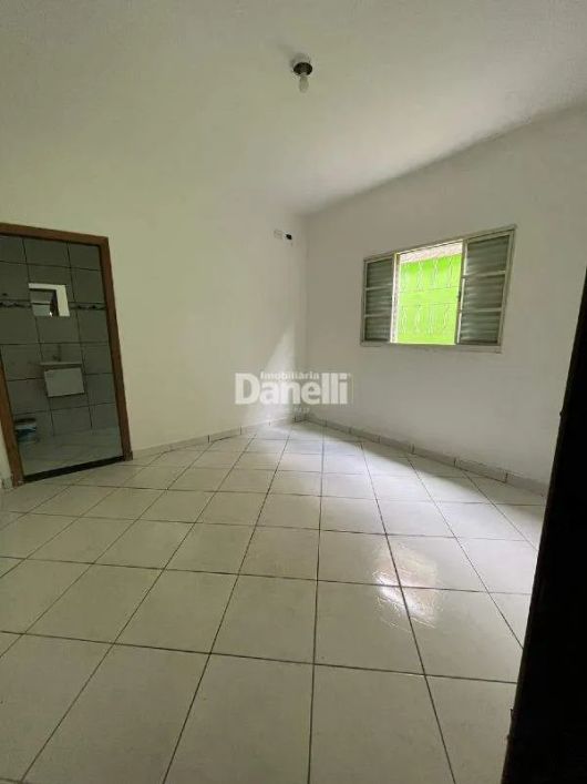 Casa à venda, 2 quartos, 1 suíte, 2 vagas, Loteamento Residencial Vale das Flores - Tremembé/SP