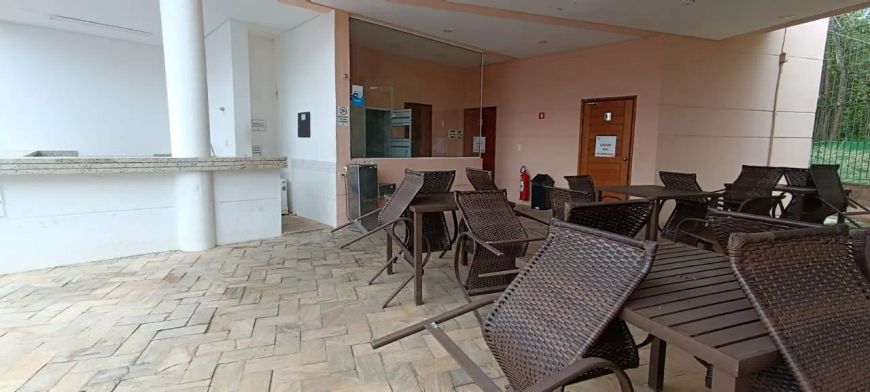 Oportunidade!! Terreno plano/meio de quadra/no Condomínio Morada do Visconde!!