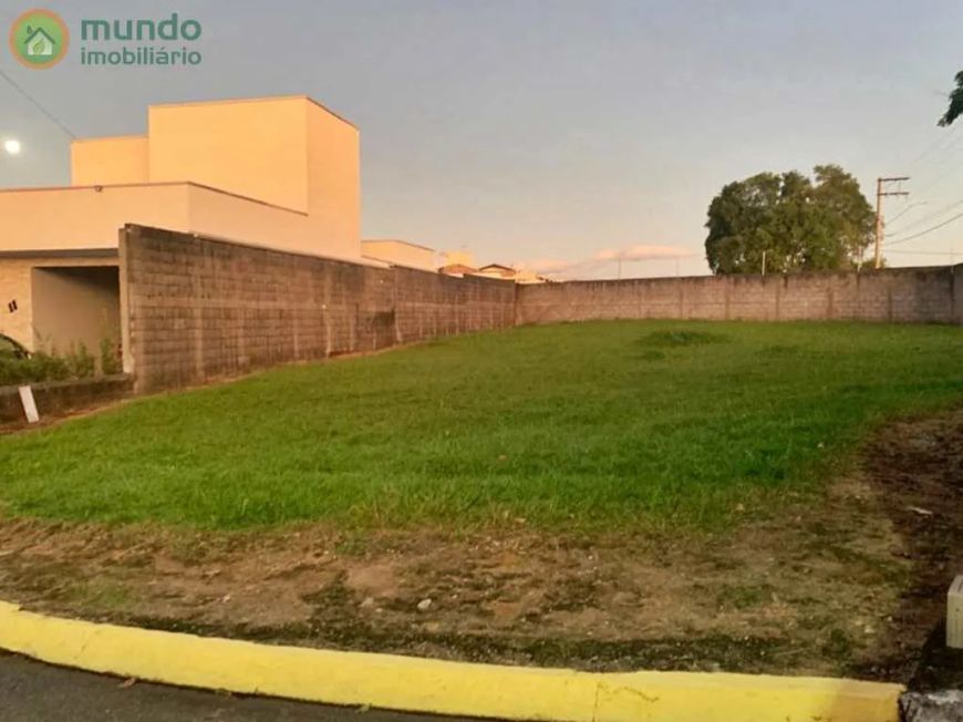 Terreno à Venda, Residencial Pinheiros de Tremembé, Tremembé