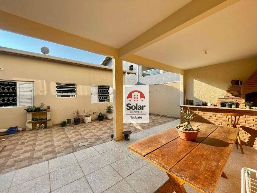 Casa com 3 dormitórios à venda, 215m² por R$ 450.000 - Vale das Flores - Tremembé/SP