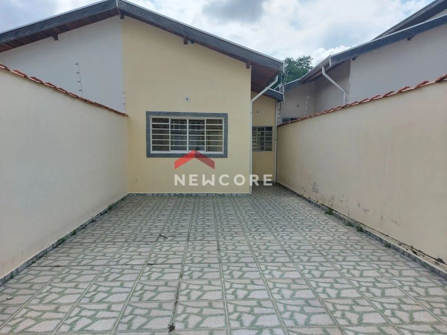 Casa em JARDIM SANTANA - Jardim Santana - Tremembé/SP
