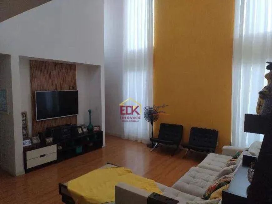 Casa com 3 dormitórios à venda, 199 m² por R$ 1.166.000 - Campos do Conde Versailles - Tremembé/SP
