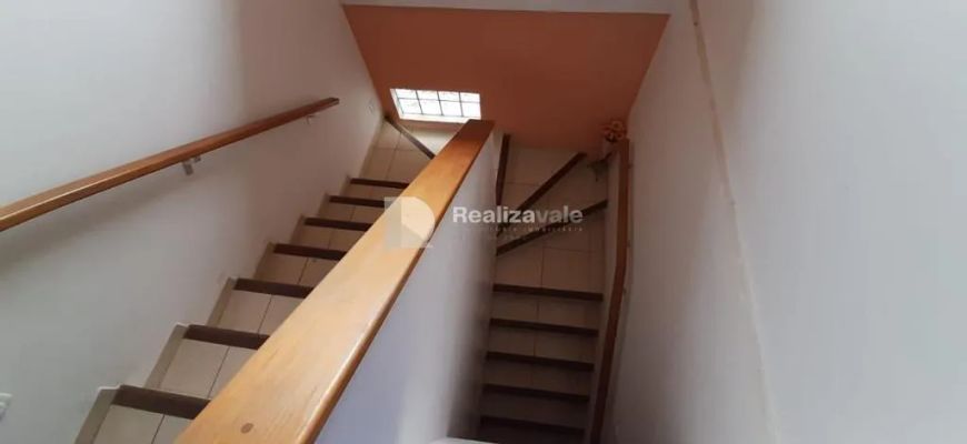 Venda | Sobrado com 200 m², 3 dormitório(s), 4 vaga(s). Jardim Santana, Tremembé