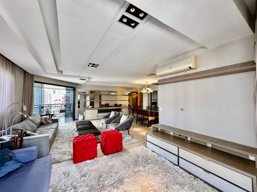 Ed. Rio Poana - Apartamento 1 por andar - 192 m² - 3 suítes