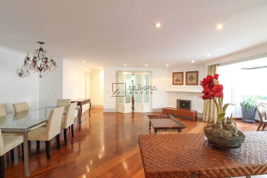 Apartamento Locação Moema 150 m² 3 Dormitórios