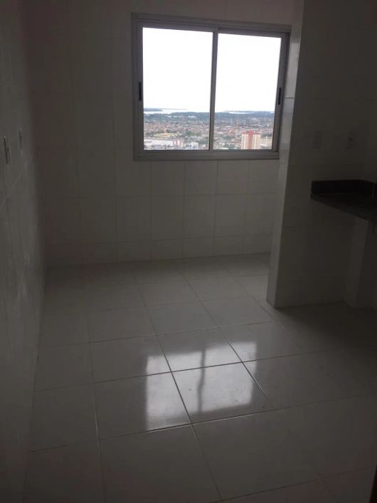 Edifício Real Dom Pedro, andar alto, 77m², 2 quartos sendo 1 suíte, 1 vaga, Umarizal