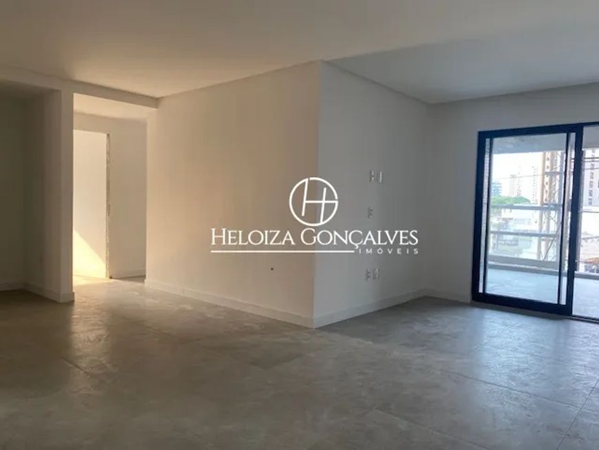 Apartamento para venda de 150 metros no Edifício Romani com 3 suítes na Batista Campos - Belém/PA