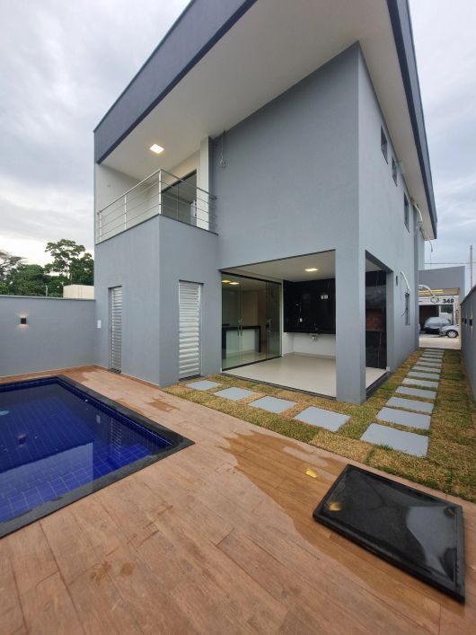 Condomínio Quartzo - Casa duplex com 4/4 s 3 suítes e Piscina