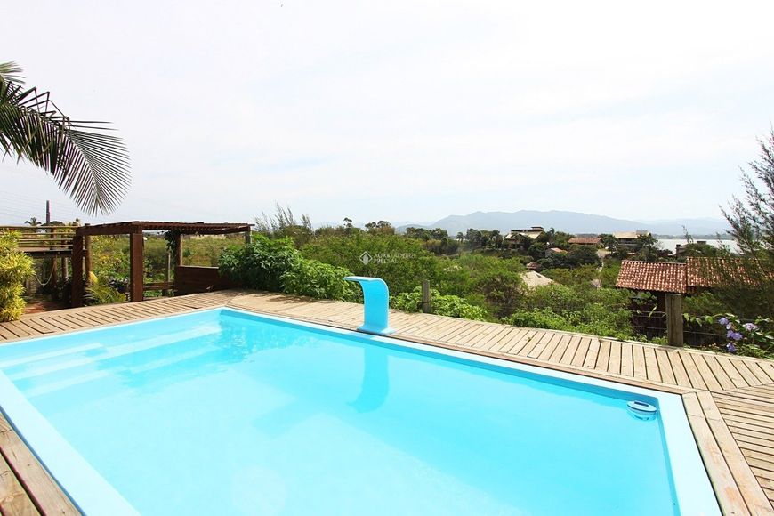 Casa a venda na Praia do Rosa
