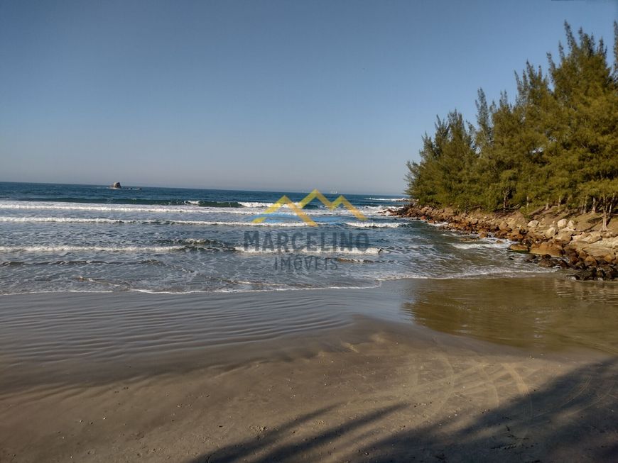 Terreno à venda no bairro Praia da Ribanceira - Imbituba/SC