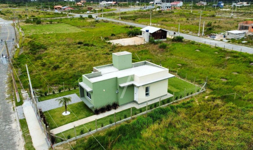 Casa com 2 dormitórios à venda, 70 m² por R$ 450.000,00 - Povoado de Nova Brasília - Imbituba/SC