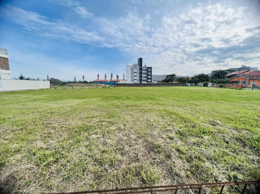 Terreno para Venda em Imbituba, Centro
