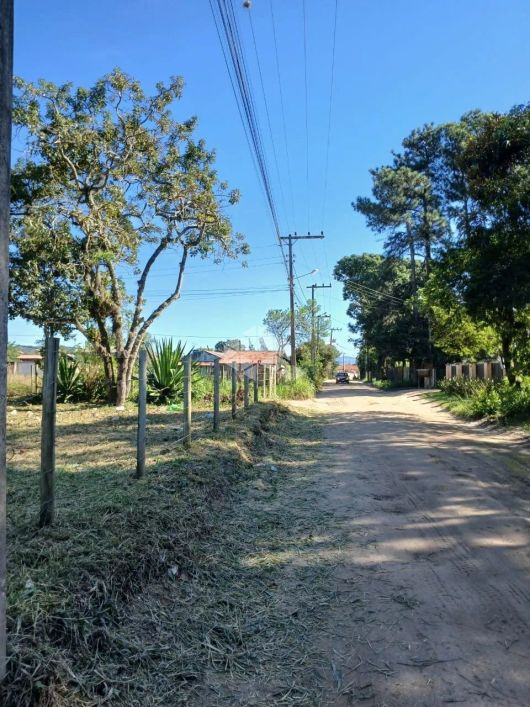 Terreno em imbituba com area de 761,30m