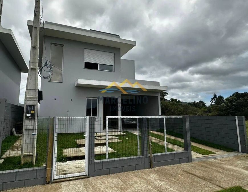 Casa à venda no bairro Campo Duna - Imbituba/SC