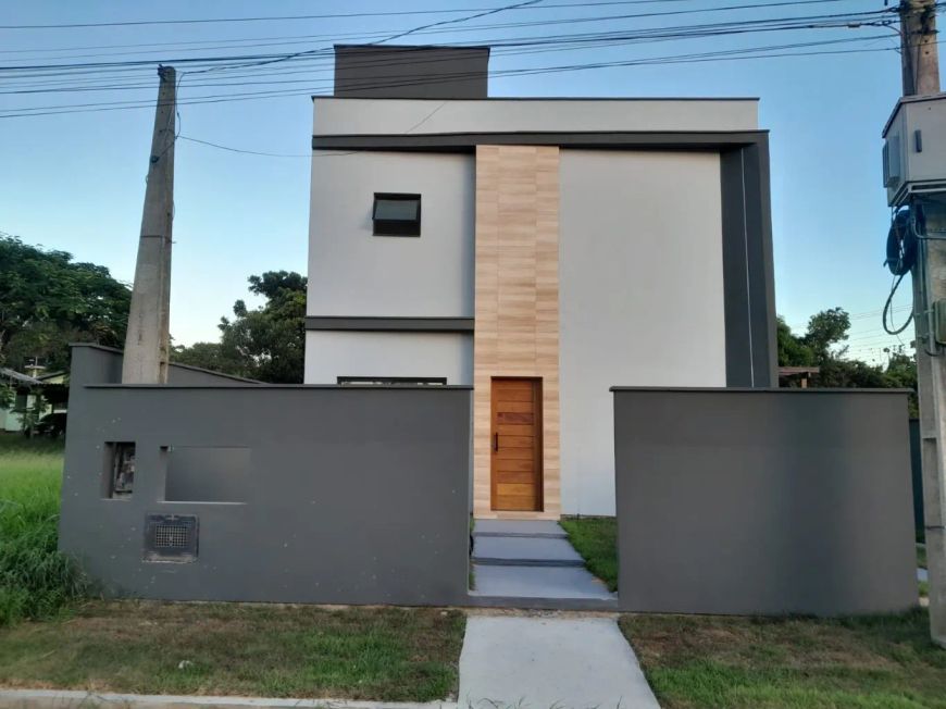 Sobrado Com Dois quartos e Suíte Master - Nova Brasília, Imbituba SC