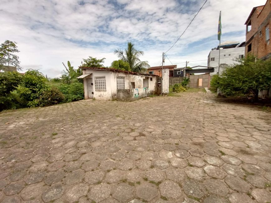 LOTE PARA FINS COMERCIAIS COM GALPÃO A 50 METROS DA BR E 30 METORS DA JOÃO PAULO II