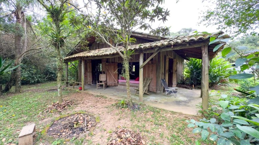 Casa rústica na Ponta da Piteira, Ibiraquera