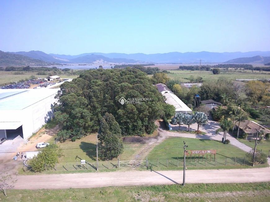 Terreno as Margens da BR101 em Imbituba SC