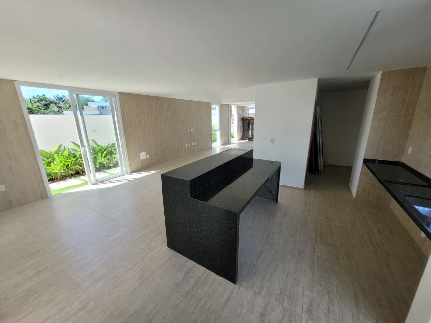Cond Jardins do Lago - Vendo Casa com piscina 247 m² e 4 suítes