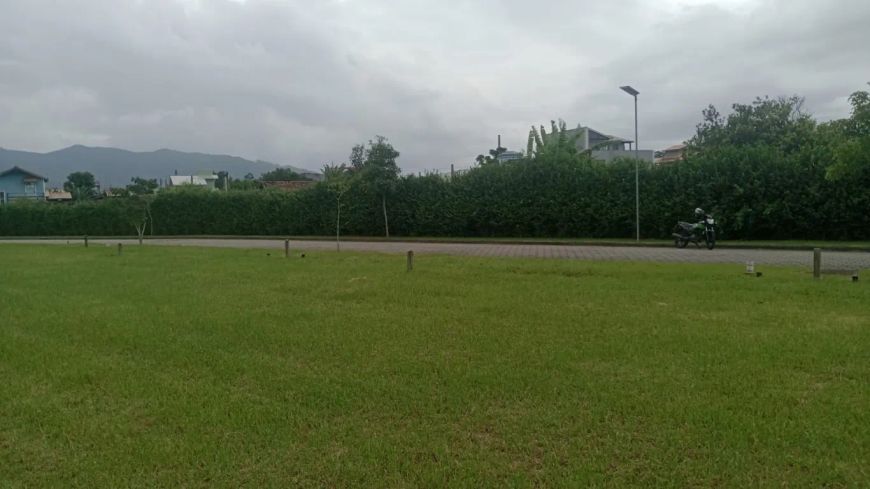 Terreno Aqualina Lake Club