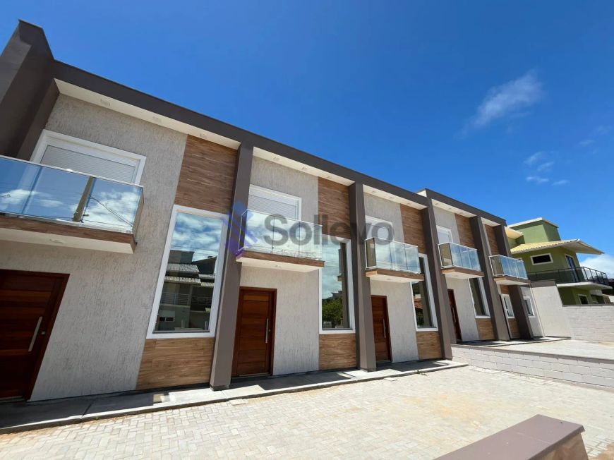 Casa à venda no bairro Praia da Ribanceira - Imbituba/SC