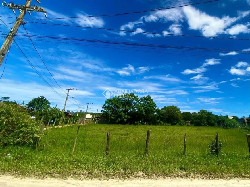 Terreno com Matrícula em Imbituba, SC