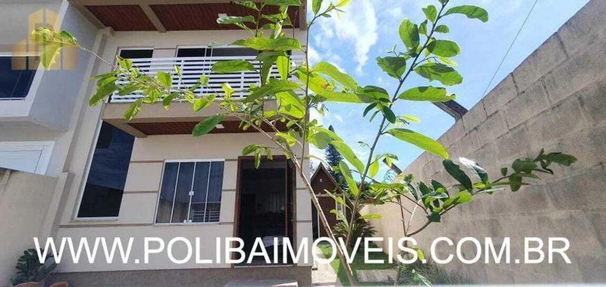 Casa para Venda em Imbituba, VILA NOVA, 4 dormitórios, 3 banheiros, 1 vaga