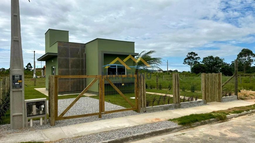 Casa à venda no bairro Sambaqui - Imbituba/SC