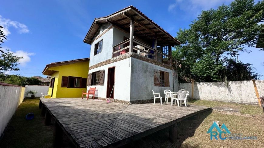 Linda Casa à Venda em Ibiraquera, Imbituba