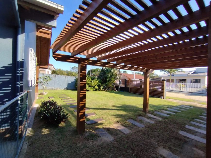 Casa para Venda em Imbituba, Alto arroio, 3 dormitórios, 2 suítes, 1 banheiro, 3 vagas