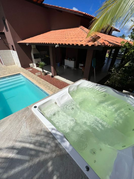 Casa de condomínio para venda com 300 metros quadrados com 3 quartos