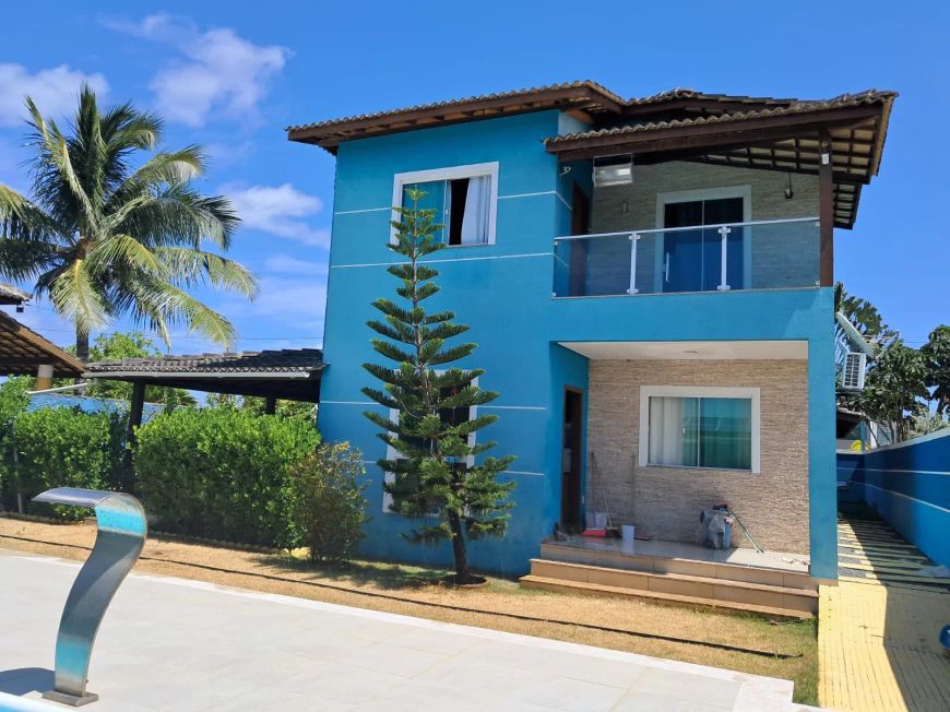 Casa para venda medindo 350 metros quadrados com 4 quartos em Porto de Sauipe - Entre Rios - BA