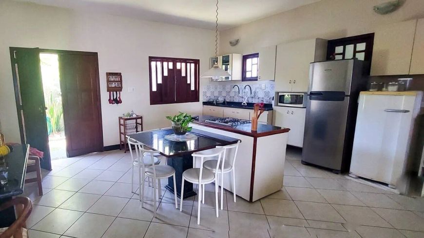 Imóvel para venda com 220 metros quadrados com 3 quartos em Porto de Sauípe - Entre Rios - BA