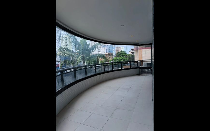 APARTAMENTO NO UMARIZAL 4 SUÍTES